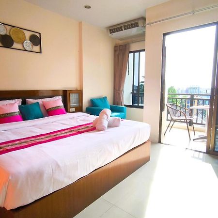 Lucky Buako Hotel Patong Eksteriør bilde