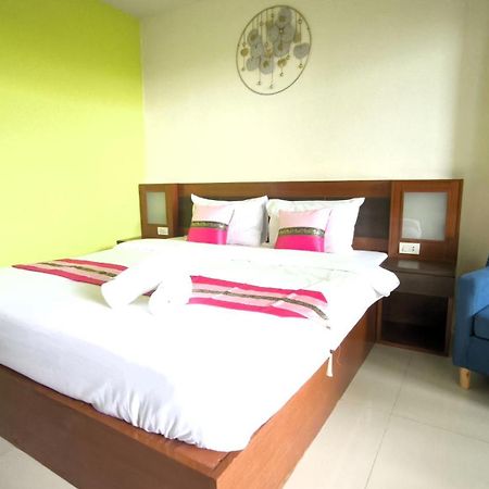 Lucky Buako Hotel Patong Eksteriør bilde