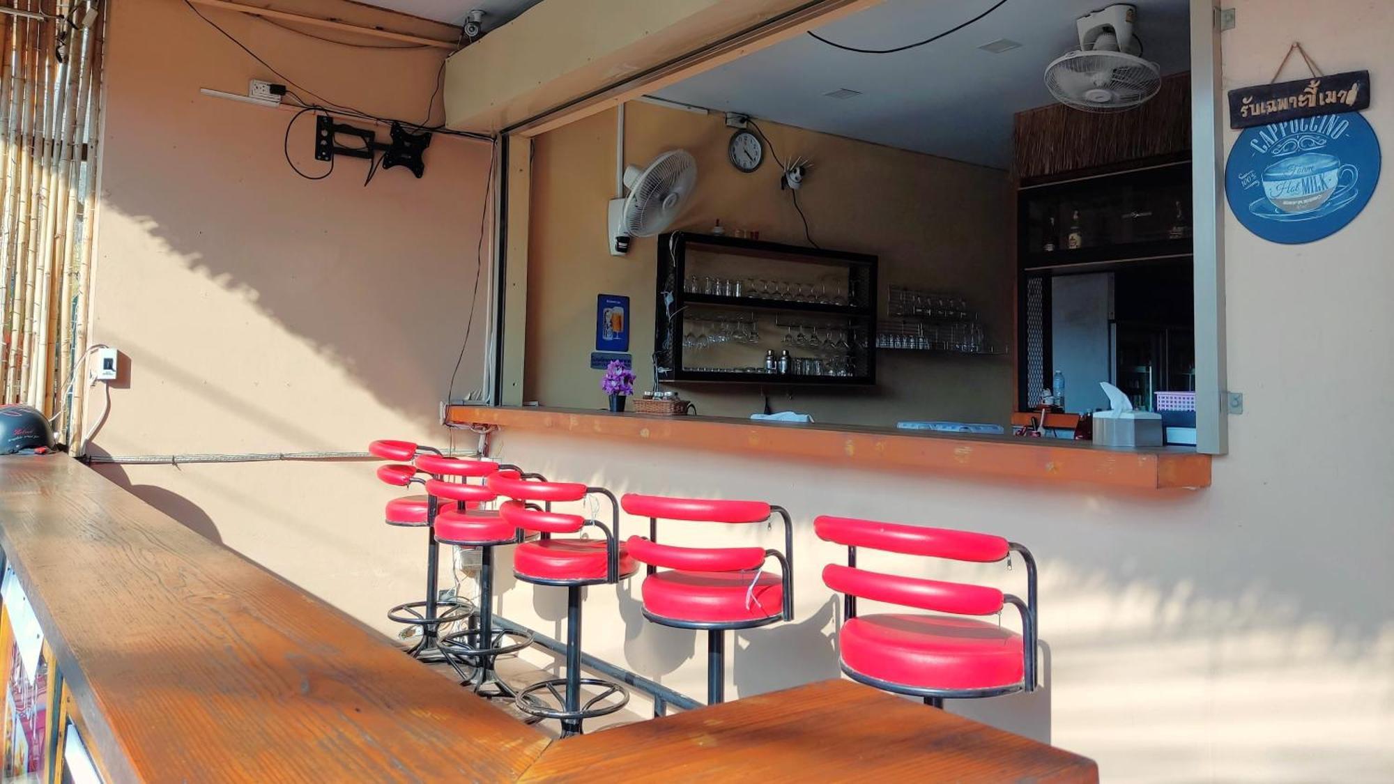 Lucky Buako Hotel Patong Eksteriør bilde