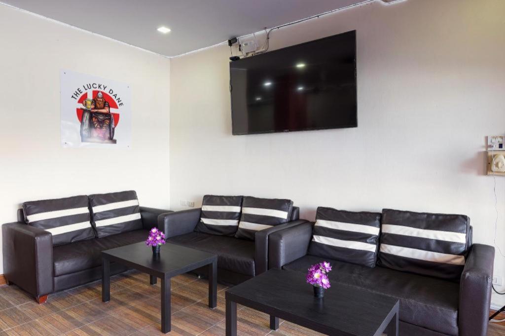 Lucky Buako Hotel Patong Eksteriør bilde